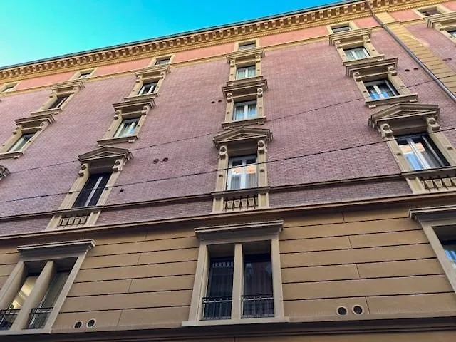 Rismondo- 5 Star- Location * Bologna